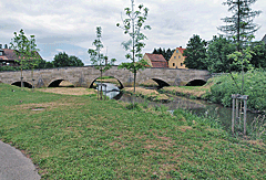 Steinbrücke über die Rezat
