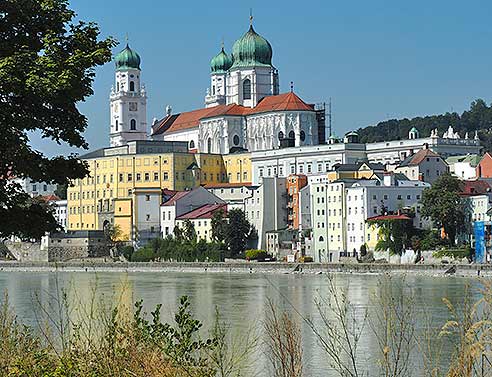 AugustusTours: Donauradweg Passau Wien