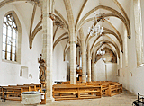 Die St. Heinrichkirche entstand im frühen 14. Jahrhundert.