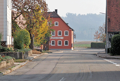 Ortsmitte in Ungetsheim