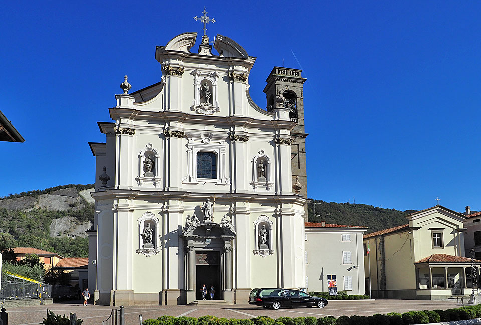Die Kirche San Martino in Sarnico